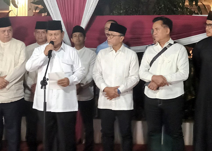 Prabowo Ucapkan Terima Kasih kepada Jokowi dalam Pidato Kemenangan Pilpres 2024 