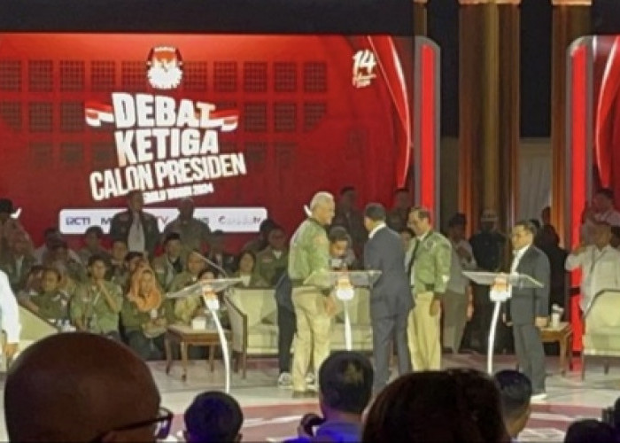 Anies dan Prabowo Tak Bersalaman Usai Debat Capres Ketiga, Masih Panas?