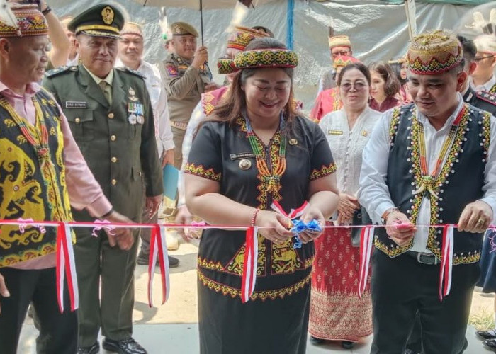 Dukung Kabupaten Layak Anak, Bupati Mahulu Resmikan Playground di Ujoh Bilang