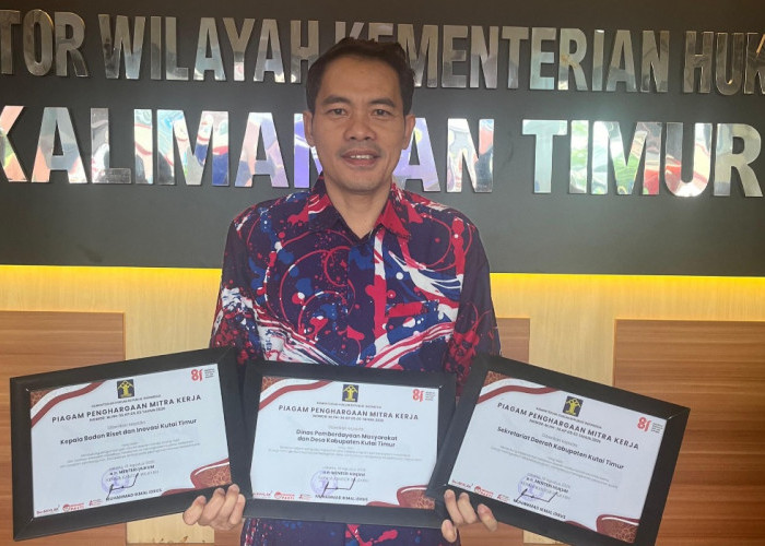 Pemkab Kutim dapat Tiga Penghargaan Dari Kemkumham, Mulai Pelayanan Publik hingga HAKI