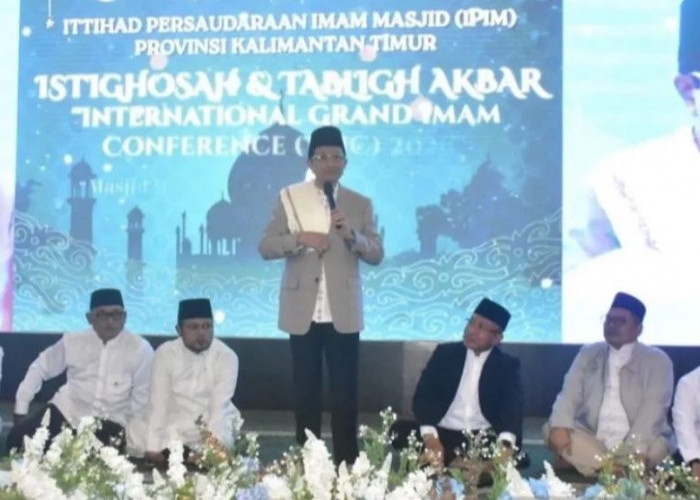 Menteri Agama Dorong Masjid Islamic Center Samarinda Jadi Pusat Ekonomi Umat