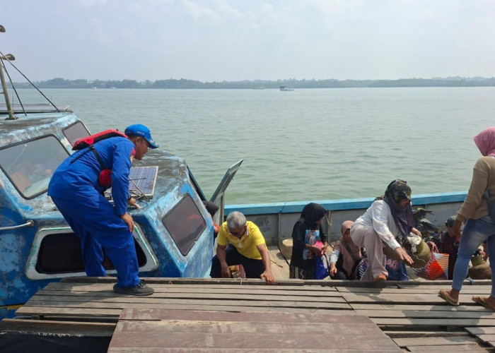 Polairud Kutim Tekankan Kesiapan Alat Keselamatan Sebelum Kapal Berlayar
