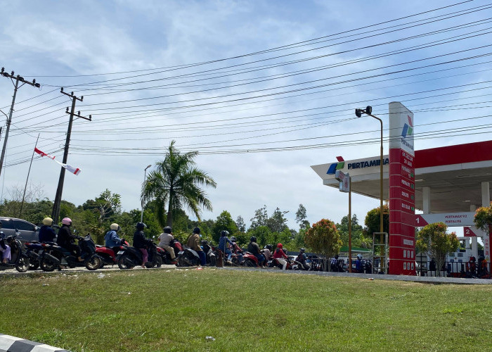 Antrean BBM Bersubsidi Tak Kunjung Selesai, Pemkab PPU Tegaskan Pentingnya Pengawasan Distribusi
