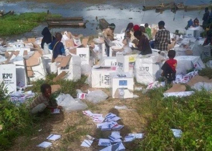 Bawaslu Telusuri Perusakan Logistik Pemilu di Paniai, Papua