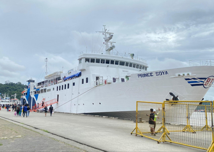 BPS Samarinda Catat Penumpang Angkutan Laut Merosot Tajam, Aktivitas Bongkar Barang juga Turun