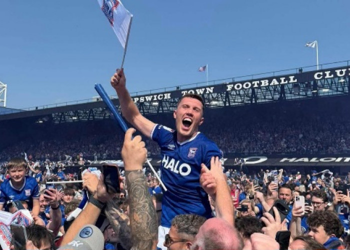  Ipswich Town Promosi ke Premiere League, Tapi Elkan Baggot Kok Tidak Ada?