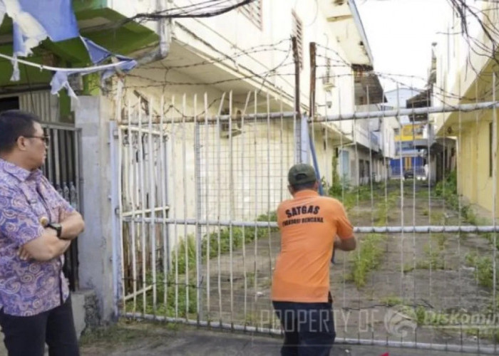 Sempat Ditutup Sepihak, Wali Kota Samarinda Buka Paksa Akses Jalan Dermaga-Pelabuhan