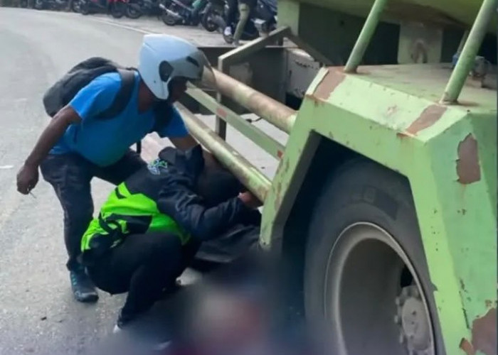 Diduga Hilang Kendali, Pengendara CRF Tewas Terlindas Truk Tangki di Teluk Pandan 