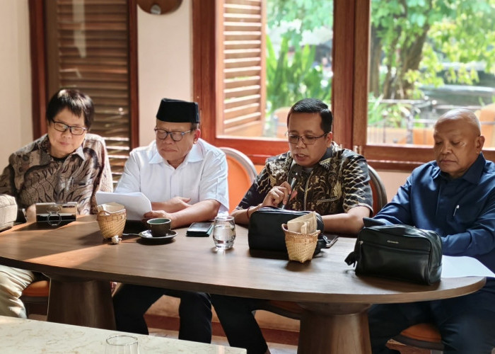 KOSMAK Sebut Kasus Dugaan Korupsi Febrie Adriansyah Baru Puncak Gunung Es