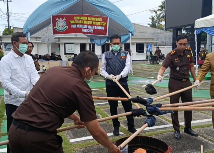 Kejari Bontang Musnahkan Barang Bukti, Mayoritas Kasus Narkotika