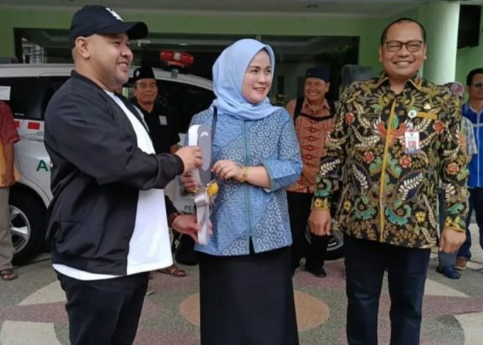 Pemprov Kaltim Bagi-bagi 69 Ambulans untuk Kurangi Angka Kematian Ibu dan Bayi