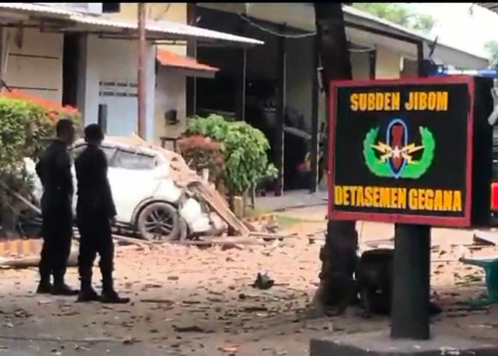 10 Personel Polri Terluka akibat Ledakan Bom di Markas Brimob Surabaya