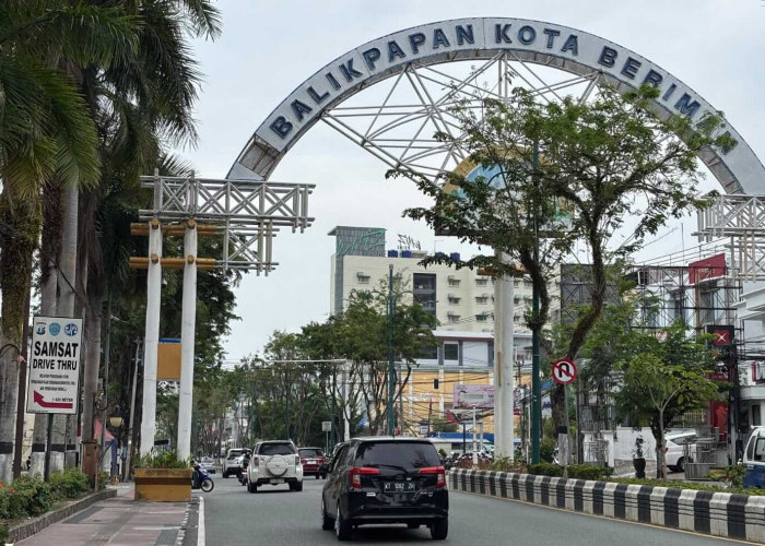 BMKG Sebut Kondisi Angin Mendukung Asap Karhutla Kalteng-Kalsel Masuk ke Balikpapan