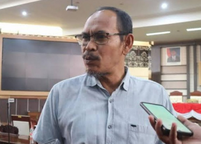 Postur APBD-P Besar, DPRD Kukar Dorong Pemkab Gratiskan Seragam Sekolah untuk SD dan SMP