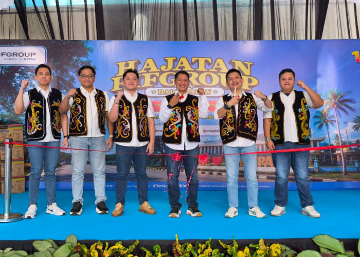 Gelar Hajatan Cabang, FIFGROUP Gandeng UMKM dan Salurkan Bantuan Sosial di Balikpapan