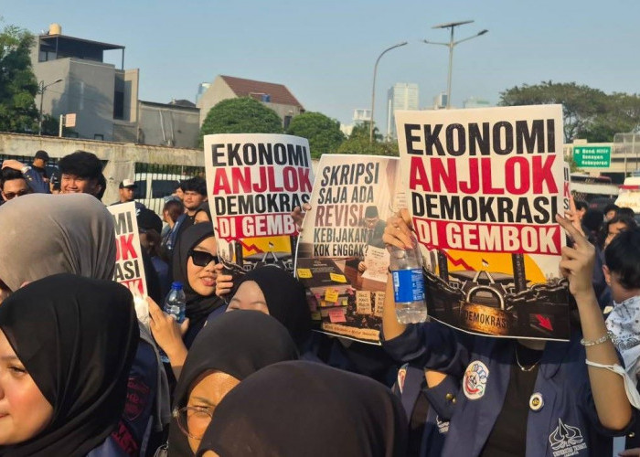 SMRC: Kepuasan Demokrasi di Era Prabowo Jadi yang Terendah Sejak Reformasi