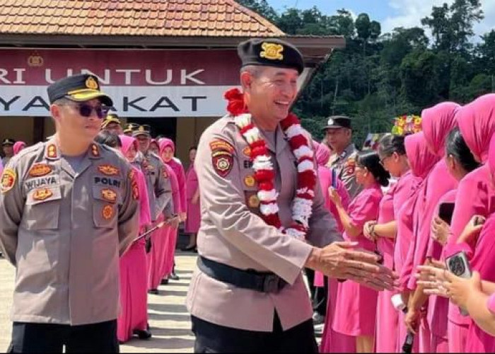 Resmi Pamit dari Polres Mahulu, Eko Alamsyah Diganti AKBP Roni Wijaya