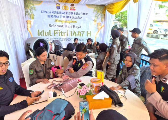 Polres Kutim Gelar Operasi Kesehatan di Pos Pelayanan Ketupat Mahakam