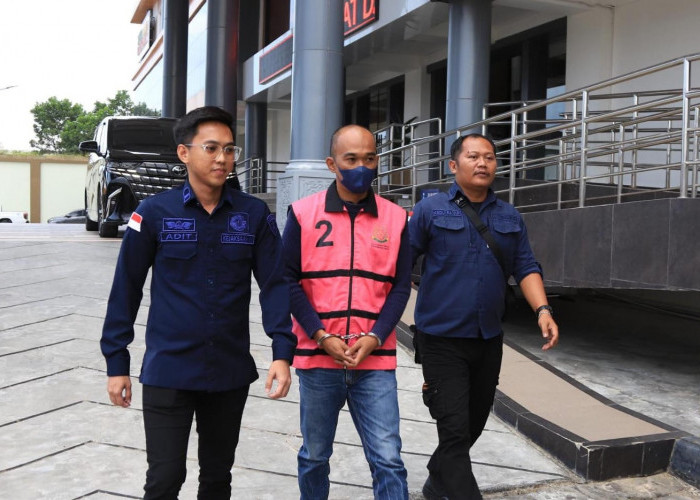 Kejati Kaltim Tahan Direktur Operasional PT Kace Berkah Alam Terkait Dugaan Korupsi Perusda BKS