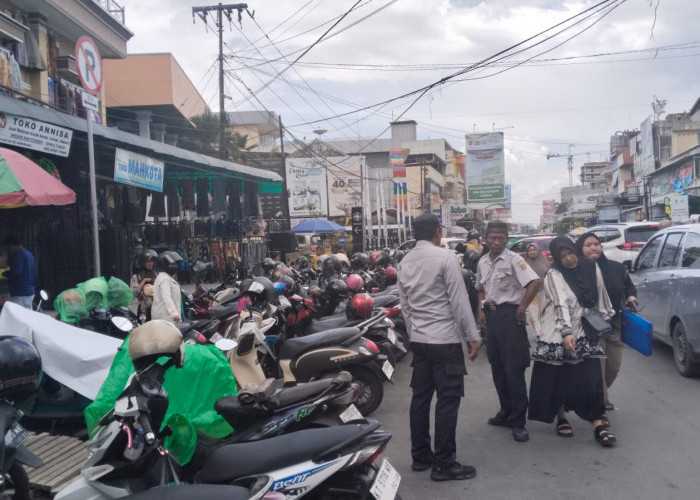 Larangan Parkir di Kawasan Mesra Indah Samarinda Dikeluhkan Pedagang, Begini Tanggapan Dishub Samarinda