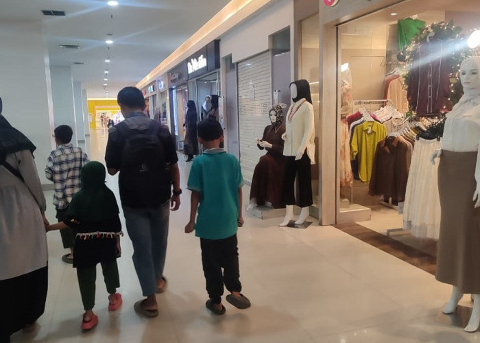 Potret Muram Pekerja Toko di Samarinda: Gaji Rp1,5 Juta per Bulan, Bertahan dengan Kerja Sampingan