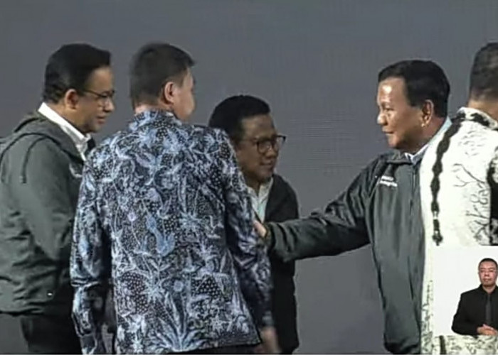 Akhirnya, Prabowo dan Anies Baswedan Bersalaman di Paku Integritas KPK