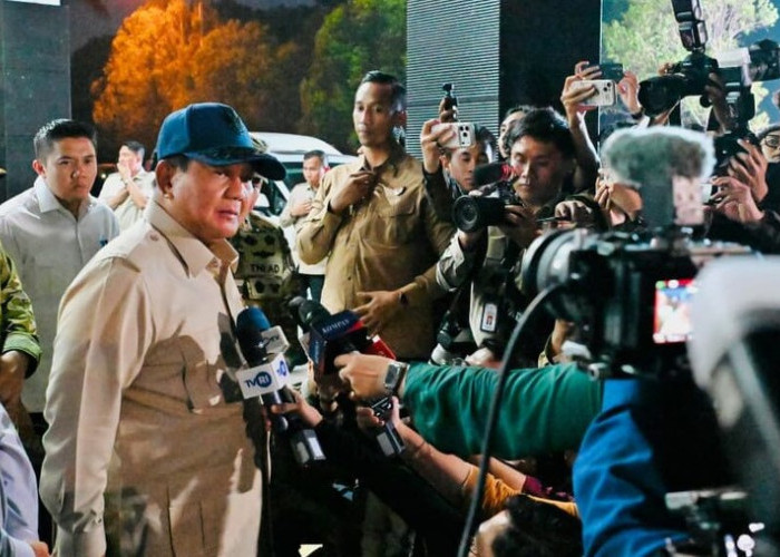 Prabowo Tambah 4 Helikopter Water Bombing untuk Tangani Karhutla Kalteng