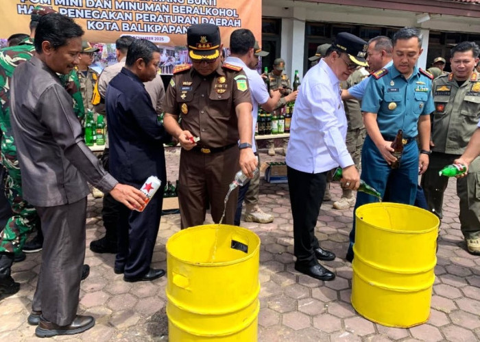 Pemkot Balikpapan Musnahkan 1.516 Botol Miras Ilegal Jelang Perayaan Tahun Baru 2026