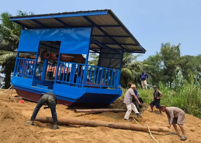 Pompa 700 Kilogram Mengapung di Sungai Sangatta, Perumdam Kutim Kejar Operasional Intake 