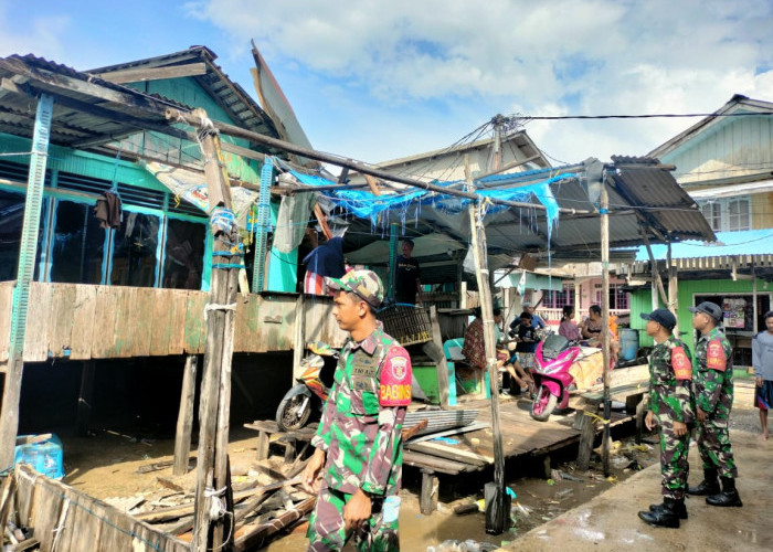 Disapu Angin Puting Beliung, Puluhan Rumah di Kabupaten Paser Rusak