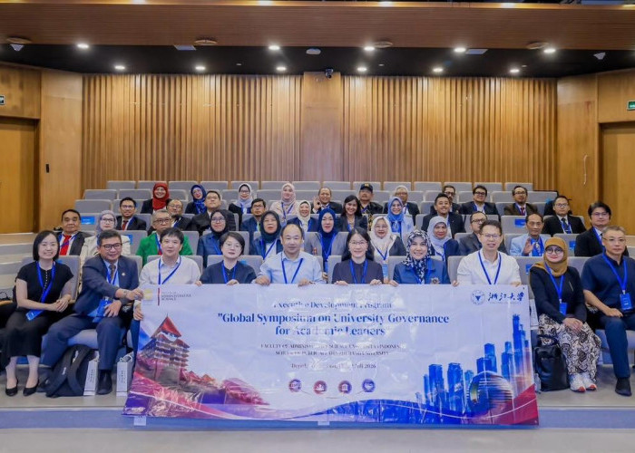 Hangzhou (4): School of Marxism, Ajarkan Nilai Melayani Rakyat 