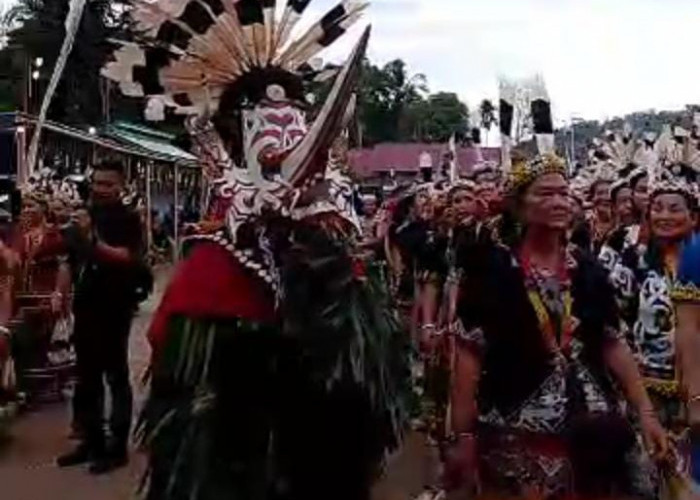 Event Hudoq Pekayang di Mahulu Berlangsung Meriah 