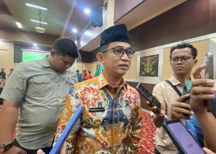 Wali Kota Balikpapan Bantah Disebut Jalan-Jalan ke London Saat Kotanya Krisis BBM,  Katanya..... 