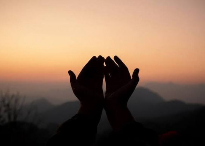 Baca Doa Ini Agar Terhindar dari Musibah dan Hati Jadi Tenang, Lengkap dengan Cara Bacanya