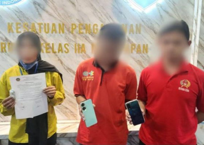 Petugas Rutan Balikpapan Gagalkan Penyelundupan HP, Ditemukan di Sepatu Pengunjung