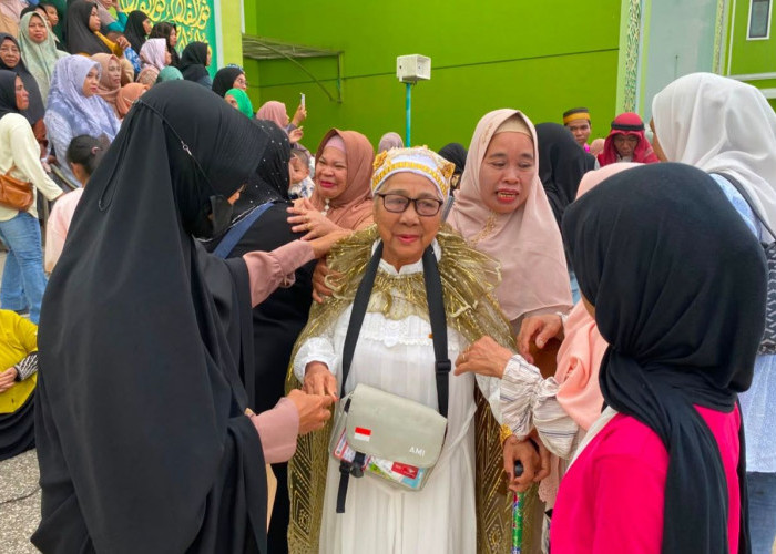 Dijemput 9 Unit Bus, 359 Jamaah Haji Paser Tiba di Kampung Halaman