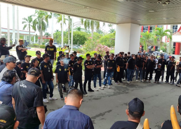 Aliansi Tiga Ormas Soroti Pengelolaan Lapak Pasar Tangga Arung, Pemkab Kukar Siap Evaluasi