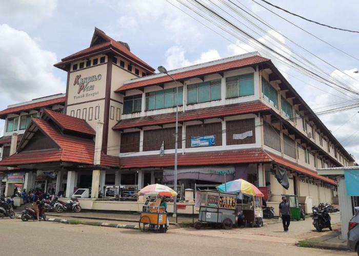 Pengelolaan Parkir Kandilo Plaza dan Pasar Senaken Dialihkan ke Dishub