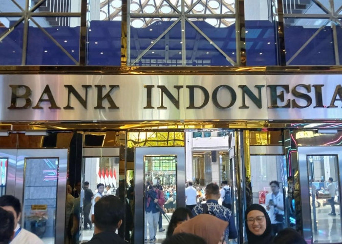 Rupiah Melemah Lagi Dekati Rp 18.000 Per Dolar, BI Tetapkan Ambang Batas Beli Valas USD 25.000