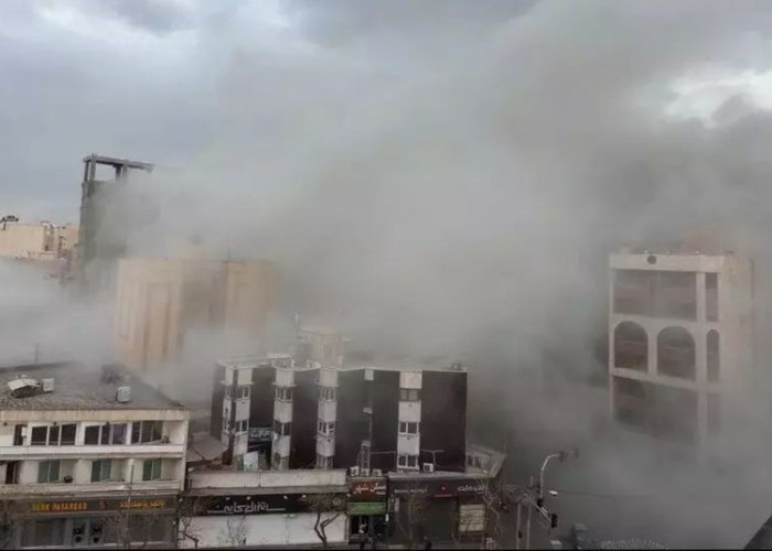 Iran Mencekam, Rudal Israel Sasar Lapangan Tempat Demonstran Berkumpul