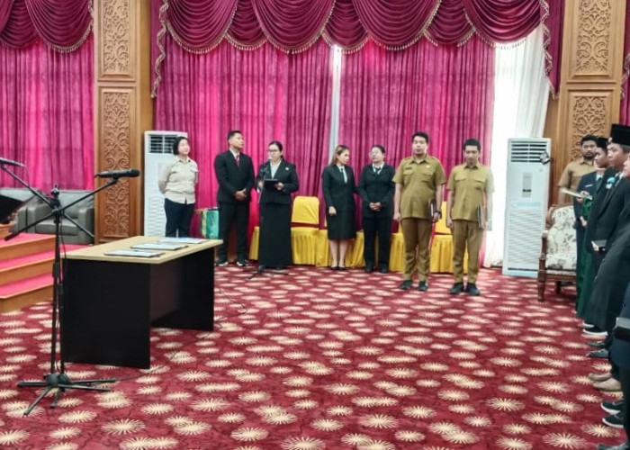 Lantik 34 Pejabat Struktural, Bupati Mahulu Tegaskan Pentingnya Peningkatan Kinerja