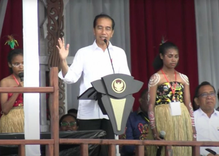 Ketua KPK Tersangka Korupsi, Jokowi Beri Jawaban Normatif