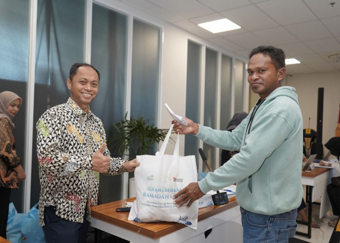 PLN UID Kaltimra Jual Ribuan Paket Sembako Murah, Hasilnya untuk Sambung Listrik Gratis