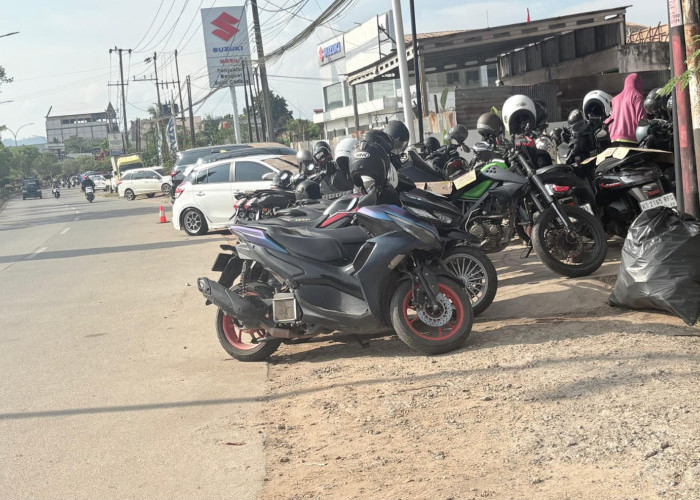 Trotoar Beralih Fungsi Jadi Parkiran, DPRD Kutim Desak Pemerintah Lakukan Penertiban