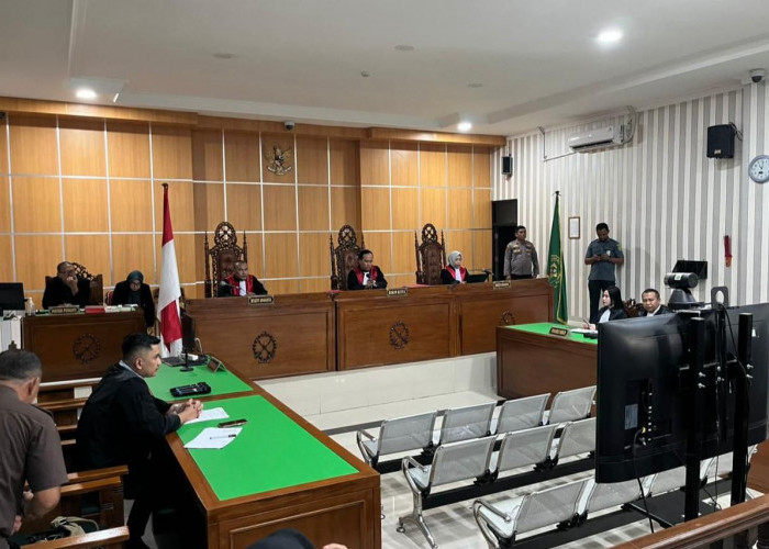 Sidang Perdana Kasus Bom Molotov di Unmul Samarinda, 7 Mahasiswa Ajukan Eksepsi