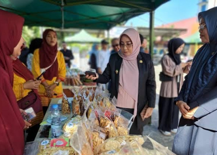 Berawal dari Usaha Rumahan, Kue Angka 8 Kini Jadi Oleh-oleh Khas Berau