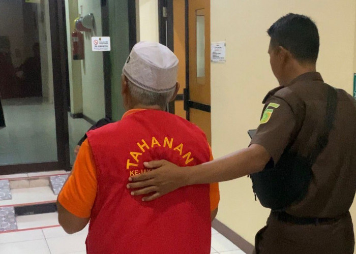 Terdakwa Pembunuhan Penjaga Toko di Balikpapan Ngaku Dengar “Bisikan” Sebelum Habisi Korban