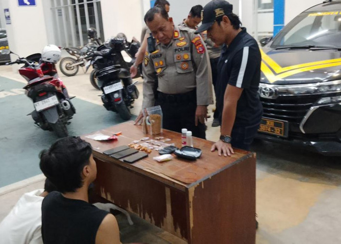 2 Pemuda di Balikpapan Selatan Dibekuk Polisi, Kedapatan Simpan 20 Paket Tembakau Sintetis Siap Edar