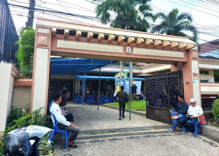 Kaltim Kehilangan Tokoh Panutan: Farid Wadjdy Kenang H. Alung Sosok Hangat dan Merakyat