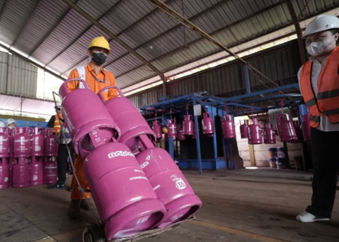 Pertamina Patra Niaga Regional Kalimantan Lakukan MWT ke SPBE, Pastikan Pemeliharaan Tabung Sesuai Standar